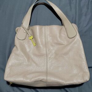 Fossil Maya Satchel Beige Leather Tote with Key Charm